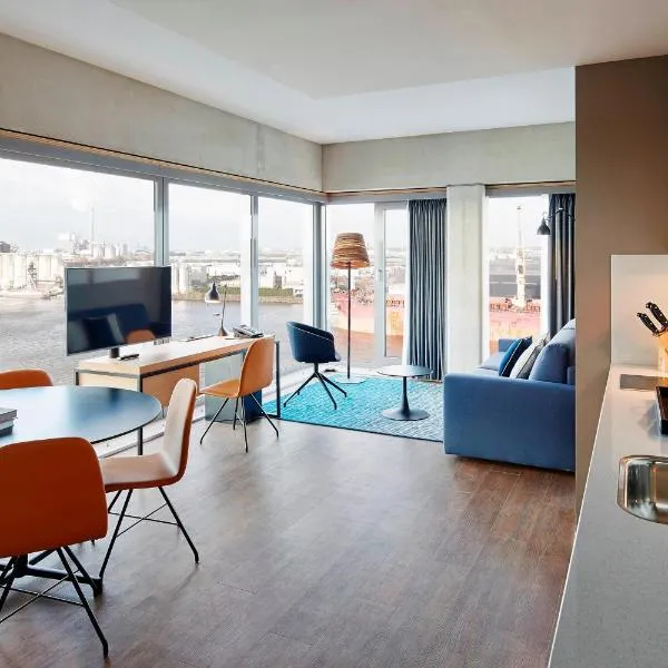 Residence Inn by Marriott Amsterdam Houthavens、アムステルダムのホテル