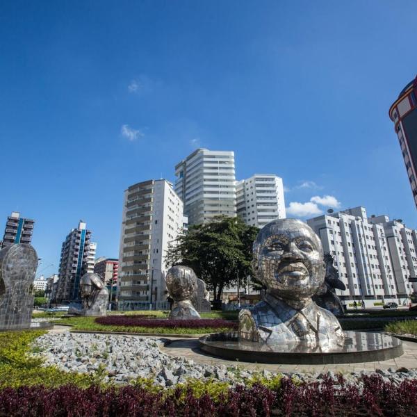 Apartamento 09 - 200 metros da praia e do comércio do Boqueirão - Wi Fi - Garagem - Até 4 pessoas - Fará tudo a pé - Foto 5