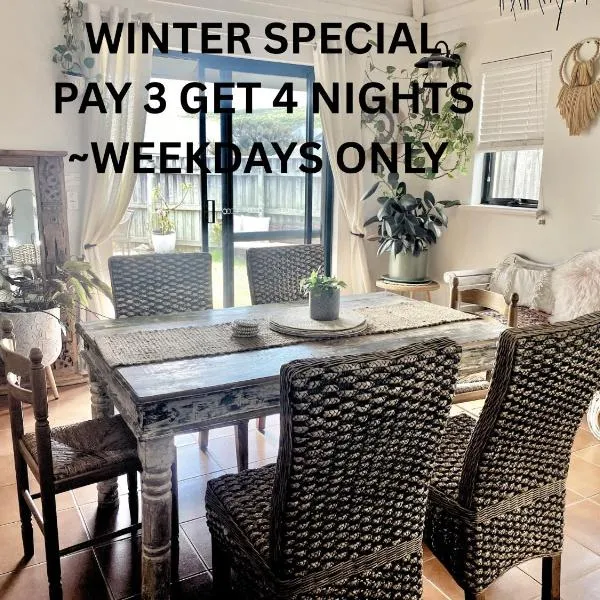 Margaret River Beach House - Ombak Villa, hotel u gradu Gnarabup