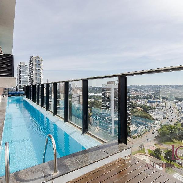 Studio com garagem, próximo do Park Barigui, piscina aquecida, academia
