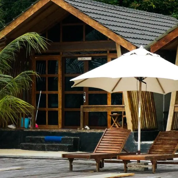 Teras Pahawang, hotel a Sukojayo