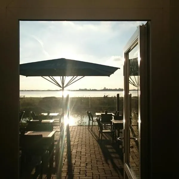 Landhaus Großes Meer, hotel v destinaci Südbrookmerland