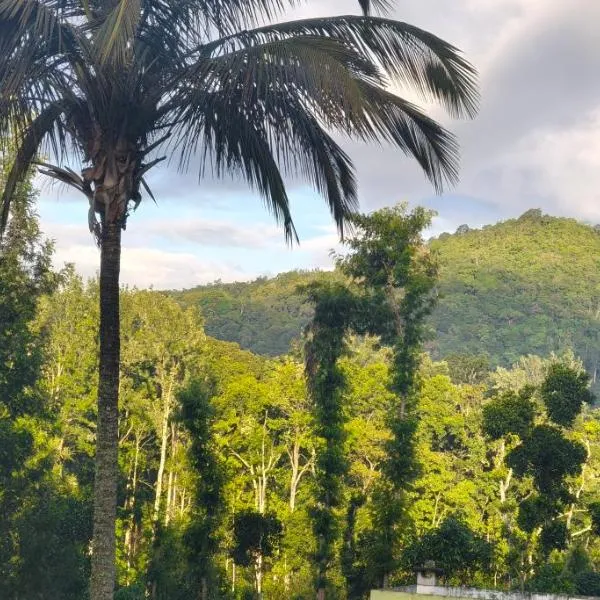 SM GARDENS Luxury Homestay, hotelli kohteessa Oothu