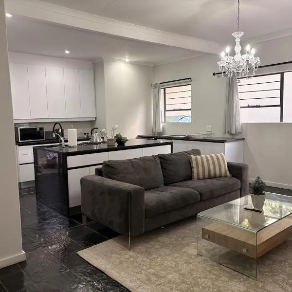 Canopy stay 3, hotel a Sandton