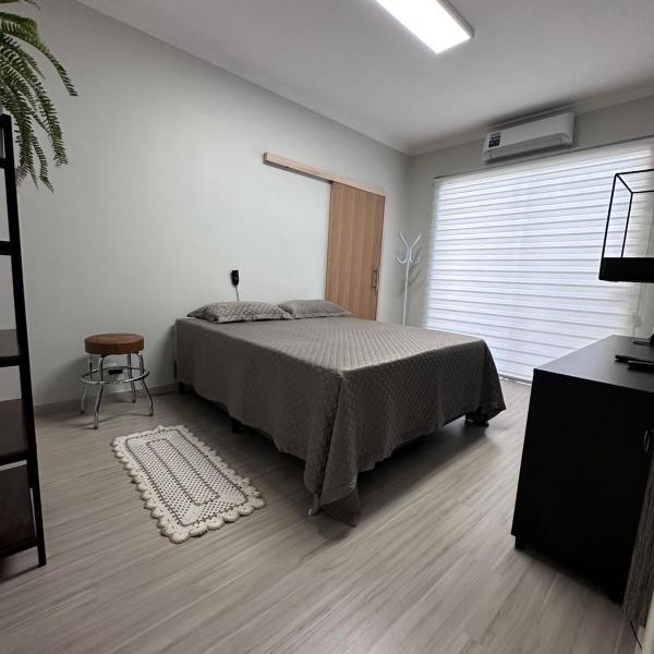 Casa Única Linda Espaçosa e Arejada - Foto 2