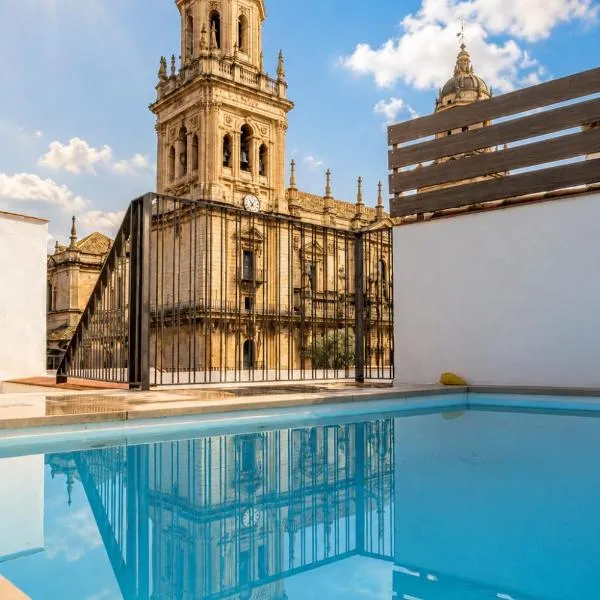 Casa del Reloj Boutique, vistas catedral, parking cercano, hotel a Jaén