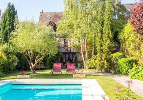 Hôtel Spa - Au Charme Rabelaisien, hôtel à Amboise