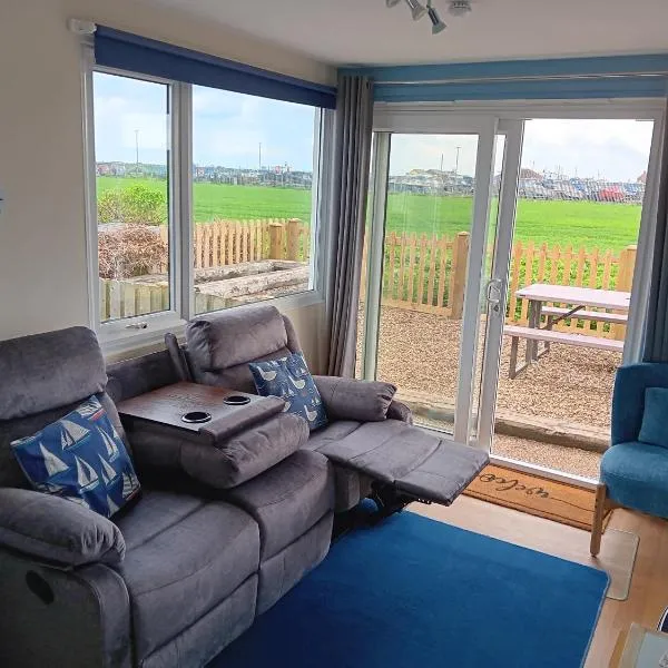 Bay View Chalet 2 Bed Sleeps 4 Pets Garden Beach, hotel a Bridlington