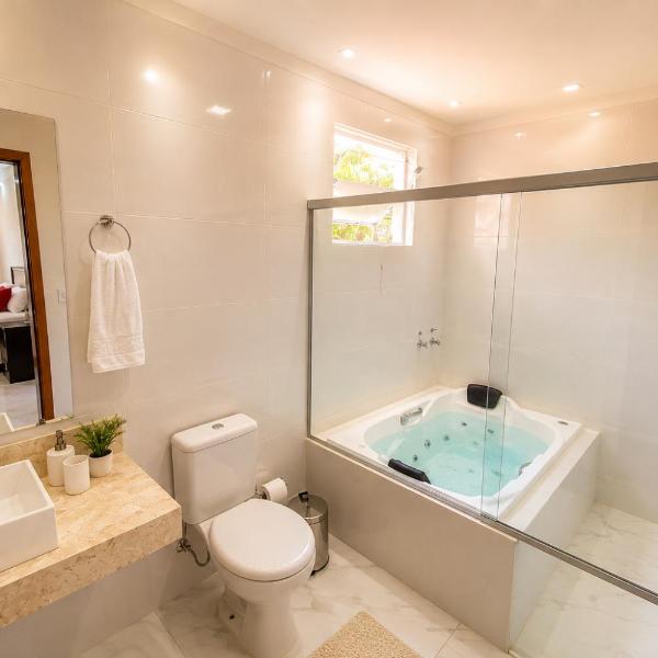 Suíte com Jacuzzi Vista de Escarpas 2
