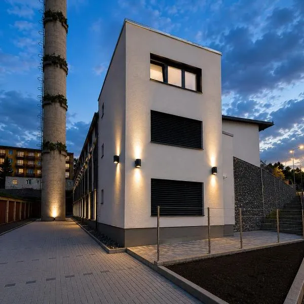 Microbyty & Apartments، فندق في ديشين