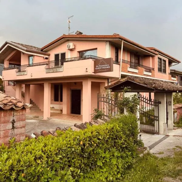Da Francesca guestrooms, viešbutis mieste Patrica