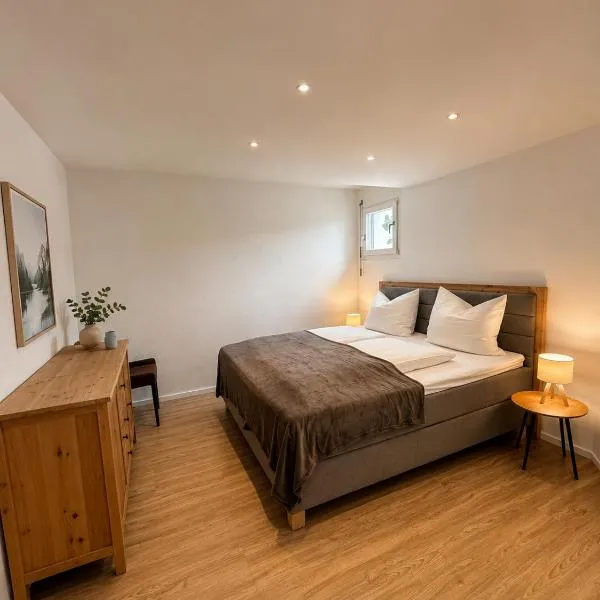 Alpen Apartment I Laax I Ski I See I Familie I Gratis Parkplatz, hotelli kohteessa Laax