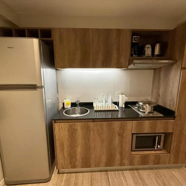 Dpto frente shopping Abasto Buenos Aires, hotell i Buenos Aires