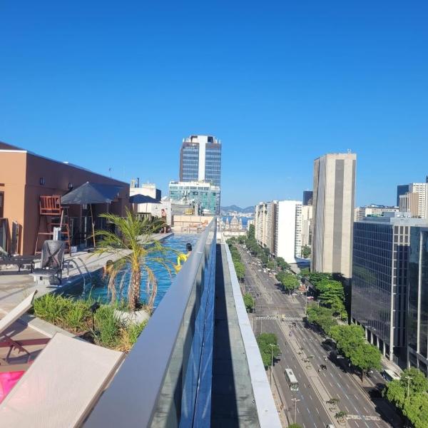 Centro RJ - Studio com piscina e vista panorâmica!