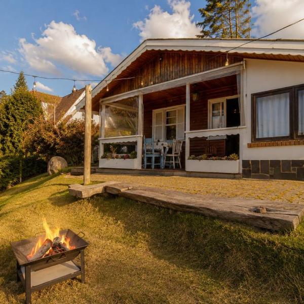 Casa com Lareira Aquecimento e Hidromassagem