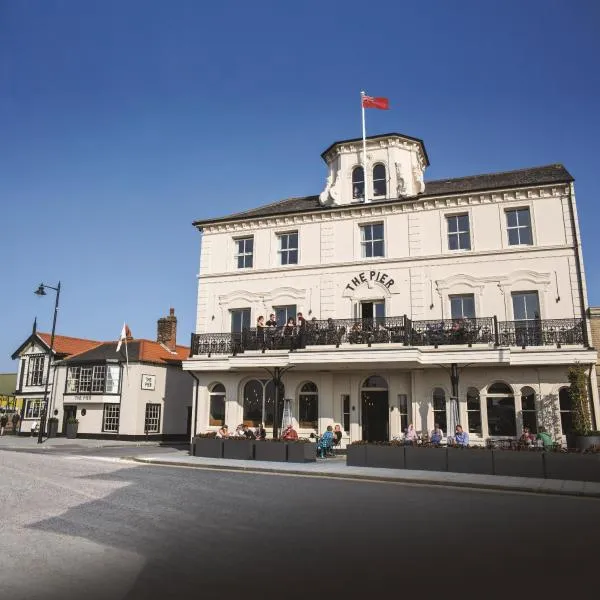 The Pier Hotel, hotel in Harwich