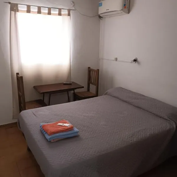 Hospedaje Alicia, hotel en Barraquero