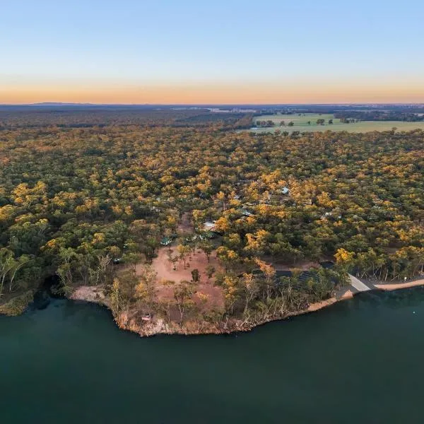 Tiny Away Stay - Laanecoorie Lakeside, hotel sa Laanecoorie