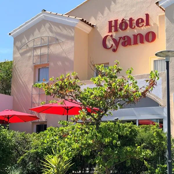 Hôtel Cyano Fréjus-Saint Raphaël, hótel í Fréjus