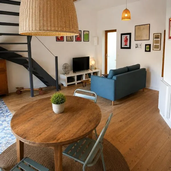 très bel appartement en duplex de 45 m2, hotel in Labastide-Saint-Georges