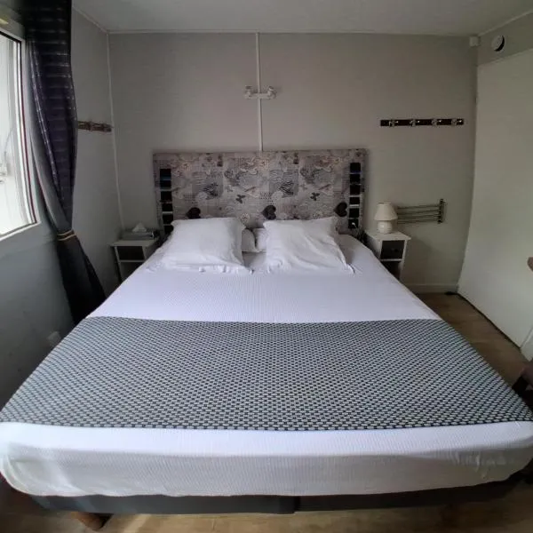 Les Lavandins,Chambre climatisé, à 300 Tram L5, PARKING et WIFI gratuit, hotel in Montpellier