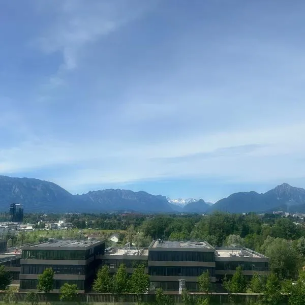 Panorama Alpine bei Salzburg, hotel in Hagenau