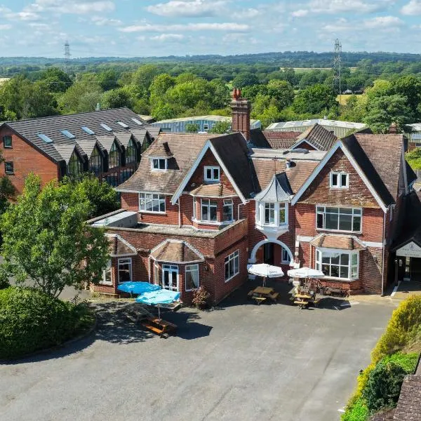 The Hickstead Hotel By Uno-FREE PARKING, hotel Bolneyban