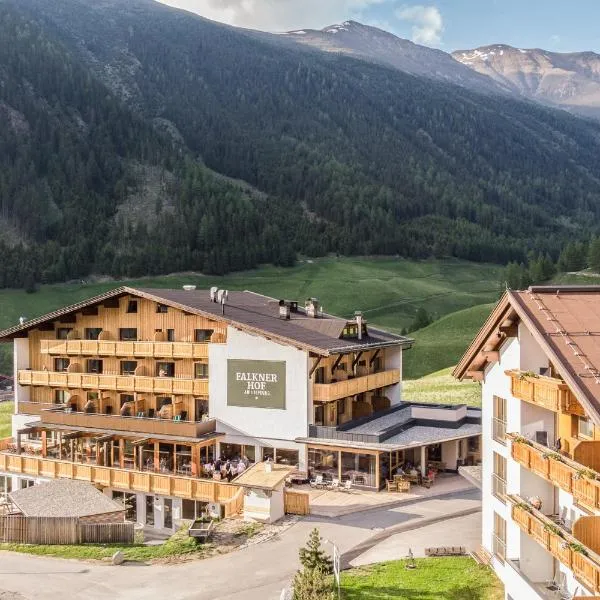 Naturhotel Falknerhof, ξενοδοχείο σε Niederthai