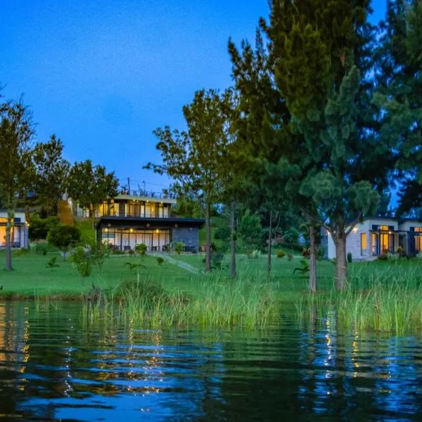 Kagano에 위치한 호텔 Eben Lake Kivu cottages and Villas