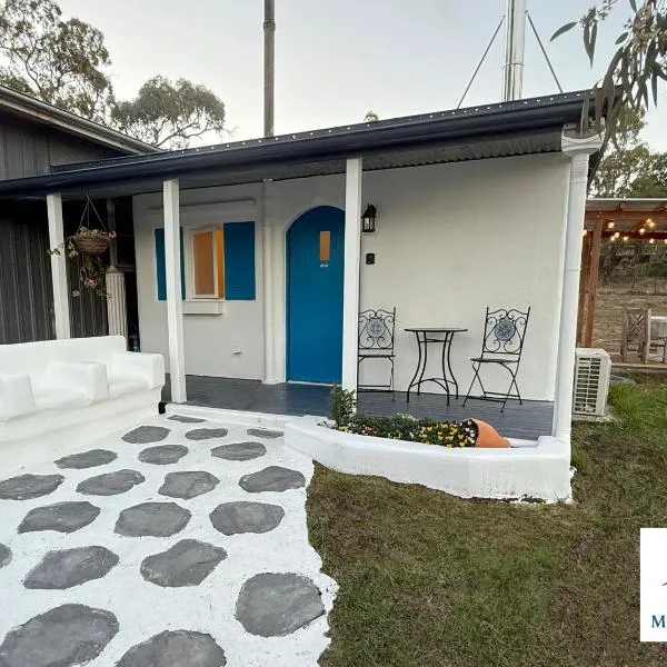 Little Mykonos right here in Stanthorpe!, hotel en Stanthorpe