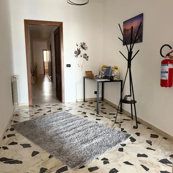 La casa di Nerone, viešbutis mieste Ačirealė