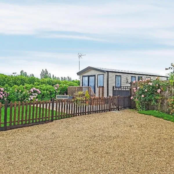 Windy Roost Lodge, hotel en Tydd Saint Giles