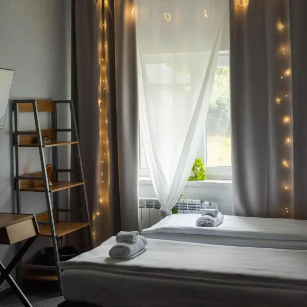 Ajncla, Hotel in Kattowitz