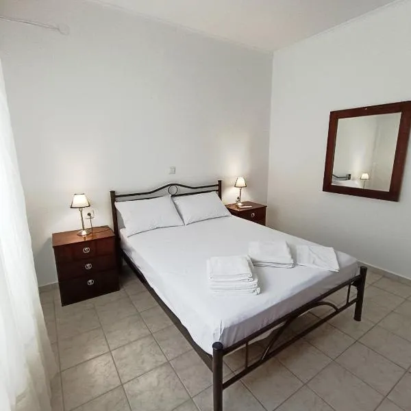 Leonidas Village House, hotel sa Fanárion