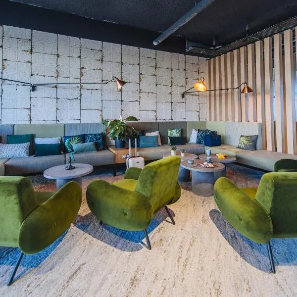 Ibis Styles Rouen Centre Rive Gauche, hotel a Rouen