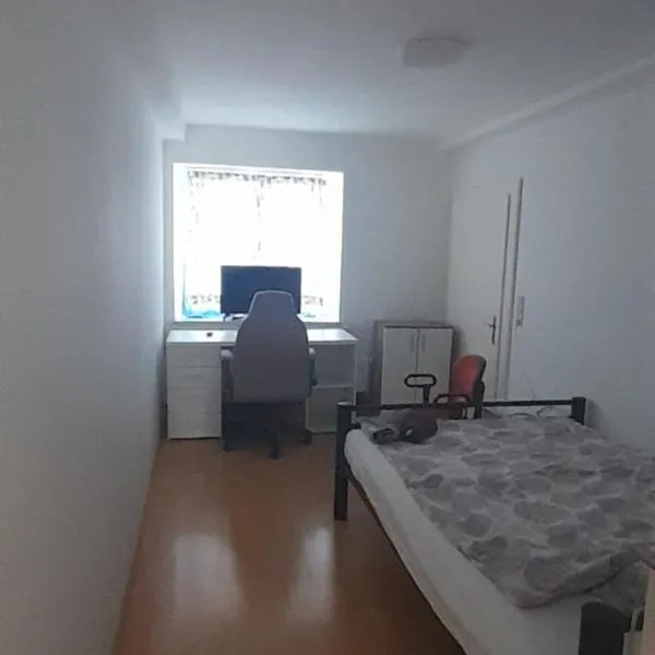 Ela Gar 1 WG Zimmer Wohngemeinschaft, hotel din Garsten