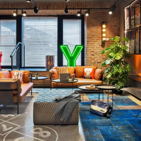 Moxy Warsaw Praga, khách sạn ở Warsaw