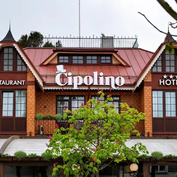 Cipolino: Palanga şehrinde bir otel