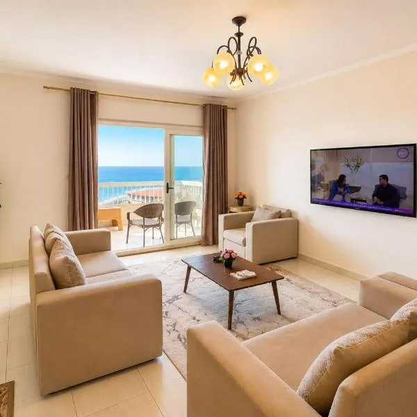 ALEX HOMES - Sidi Gaber Cozy Apartment with Direct Sea View - Families Only, hotel in Alexandria