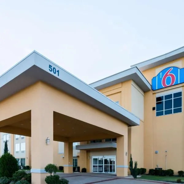 Motel 6-Joshua, TX, hotel v destinaci Joshua