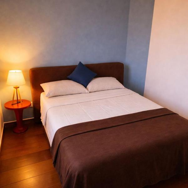 Suíte Confortável Banheiro Privativo Avenida Anchieta