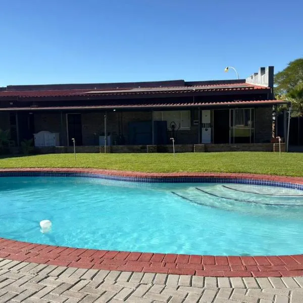 Polokwane Luxury Guest House, hotel v destinaci Polokwane
