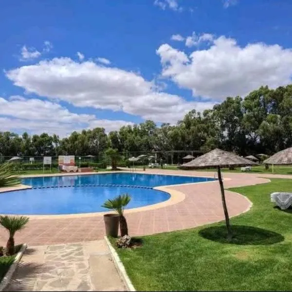 Appartement Capo négro 3 piscine Riviera beach Three swimming Pools, hotel a Cabo Negro