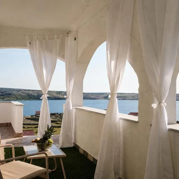 Villa Grubešić - Sea View Apartments, hotel in Kustići