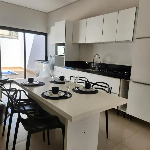 Casa Completa e Funcional, hotel en Sinop