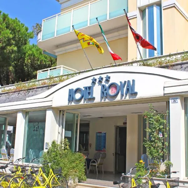 Hotel Royal, hotel u gradu Mizano Adrijatiko