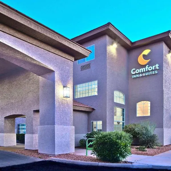 Comfort Inn & Suites Sierra Vista near Ft Huachuca, hotel di Sierra Vista