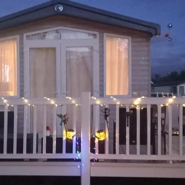 Chill Out at Seton Sands, hotel u gradu Port Seton