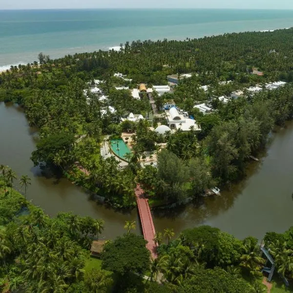 Taj Bekal Resort & Spa, Kerala, מלון בבקאל