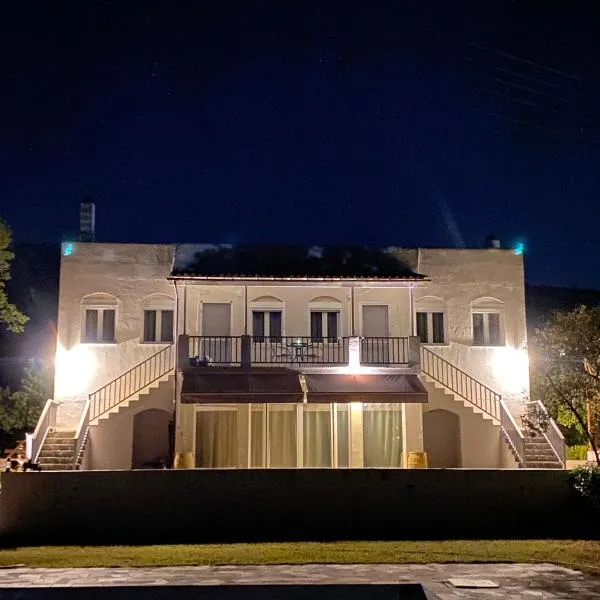 The V suites of Aegina 2, hotel a Agia Marina Aegina